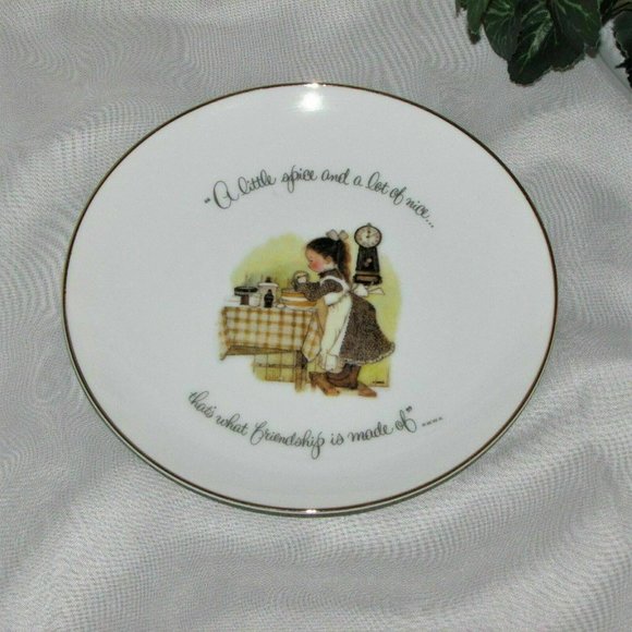 1970's HOLLY HOBBIE Collector Plate A Little Spice & A Lot of Nice Vintage - Picture 1 of 4